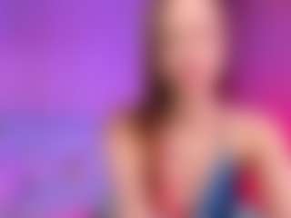 Live cam show with SweetVeee - Raven Hair on sexytreat.net
