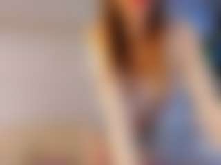 Live cam show with SweetVeee - Raven Hair on CamClone