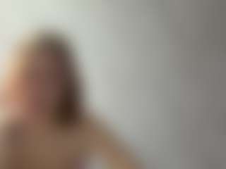 Caroline's Live Sex Cam Show
