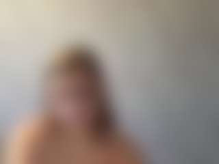 Caroline's Live Sex Cam Show