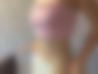 Caroline's Live Sex Cam Show