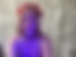Show en direct avec Caroline - New Petite sur Camsoda