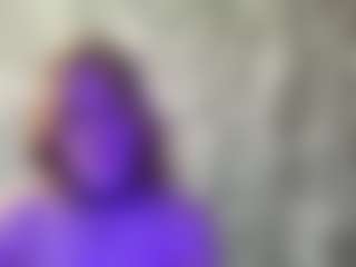 Show live cam dengan Caroline - Bath Big Tits di Camsoda