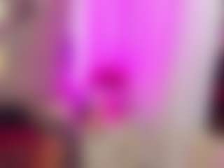 Live cam show with anisha-zambrano - Ebony on TeamSkeetLive | colombia