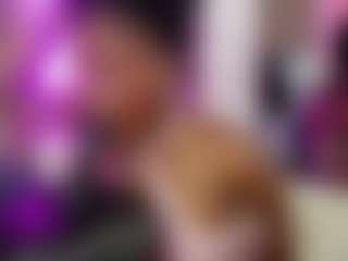 Live cam show with anisha-zambrano - Ebony on Fling VIP Chat | colombia