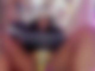 Live cam show with anisha-zambrano - Tittyfuck on CamClone