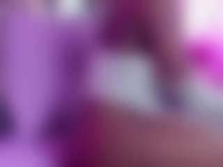 Live cam show with anisha-zambrano - Fingers on Gym Cam Girls