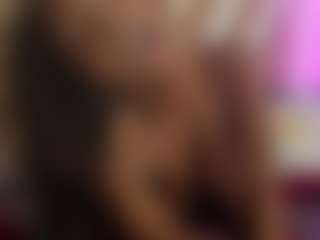 Live cam show with anisha-zambrano - Ebony on Camsoda | colombia