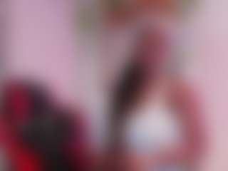 Live cam show with anisha-zambrano - Black Middle Aged on AdultVida.com