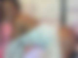 Live cam show with anisha-zambrano - Black Petite on Dare Cams