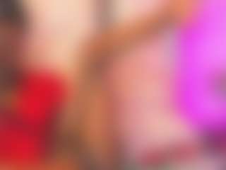 Live cam show with anisha-zambrano - Ebony Petite on Dolls Live