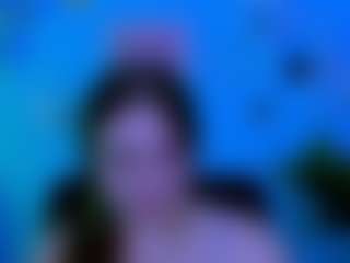 Live cam show with dina-bloom - Smoking on Camsoda