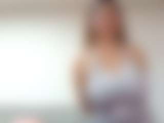 EmilyCM's Live Sex Cam Show