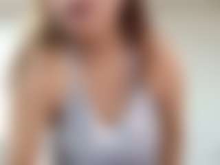 Live cam show with EmilyCM - White on livesuperchat.net | chile