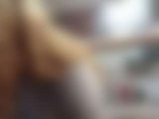 Live cam show with EmilyCM - Mobile on Taboo Cams XXX