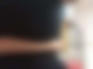EmilyCM's Live Sex Cam Show
