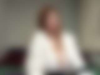 EmilyCM's Live Sex Cam Show