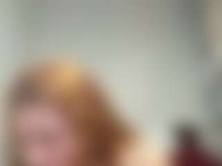 EmilyCM's Live Sex Cam Show