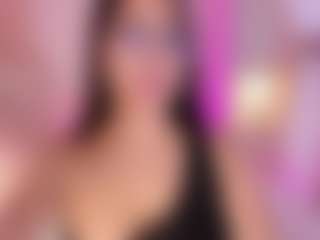 Live cam show with IVY - Petite on Camsoda