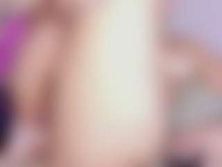 Live cam show with IVY - Normal on studioflirtlive.com