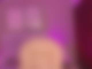 Live cam show with LeahRouss - Upskirt on sexytreat.net