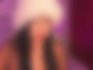 Live cam show with LeahRouss - Upskirt on eurowanks.com