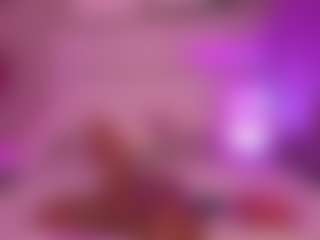 Live cam show with LeahRouss - Upskirt on CamSodaAdn