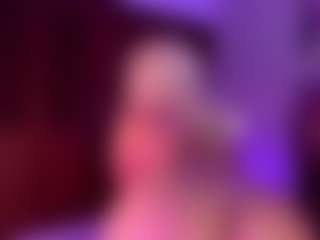 Live cam show with LeahRouss - Striptease on xxxlivecams.org