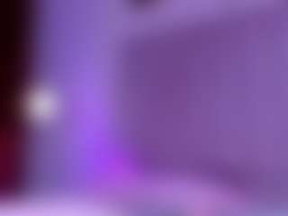 Live cam show with LeahRouss - Upskirt on Camsoda Late Night