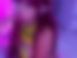 Live cam show with LeahRouss - Striptease on fuklive.com