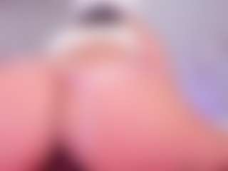 LeahRouss's Live Sex Cam Show