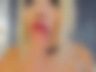 LeahRouss's Live Sex Cam Show