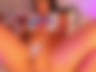 Live cam show with LeahRouss - Blue Eyes on CamSodaAdn