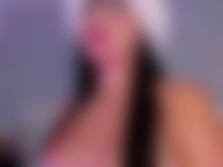 Live cam show with LeahRouss - Milk on xxxlivecams.org