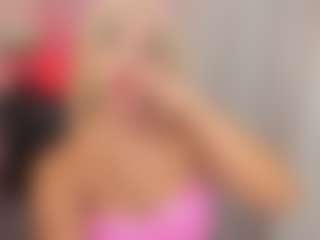 Live cam show with LeahRouss - Milk on Cam Slut