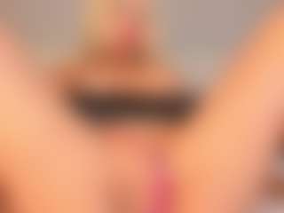 LeahRouss's Live Sex Cam Show