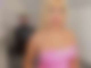 LeahRouss's Live Sex Cam Show