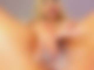 LeahRouss's Live Sex Cam Show