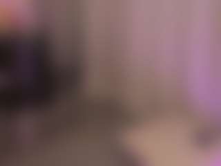 Show de cam en vivo con LeahRouss - Lovense en Camsoda