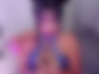 Show en direct avec LeahRouss - Milk sur Camsoda
