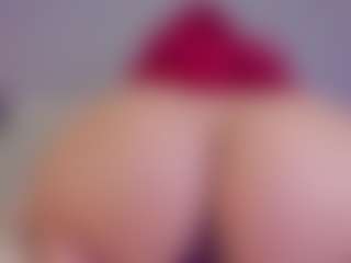 LeahRouss's Live Sex Cam Show