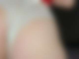 Live cam show with SkyeDaviss - Role Play on Camsoda