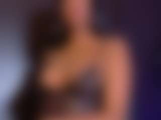 Live cam show with AlejandraDunn - Joi on Camsoda