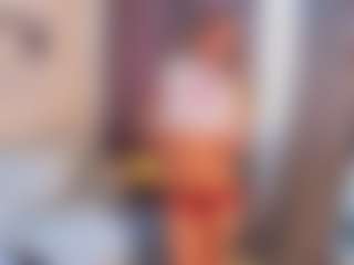 Live cam show with AshlyCzernik - Green Eyes on Livezox