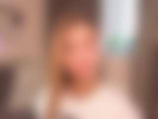 Live cam show with AshlyCzernik - Green Eyes on Camsoda