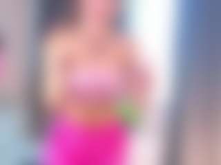 Live cam show with AshlyCzernik - Joi on Camsoda