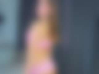 Live cam show with AshlyCzernik - Green Eyes on Camsoda
