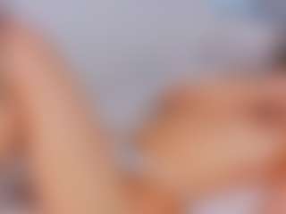 Live cam show with AshlyCzernik - Average on slutload