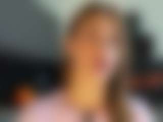 Live cam show with AshlyCzernik - Skinny on Strip Flash - Live Sex Shows