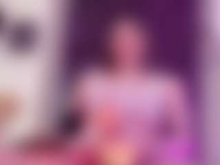 Live cam show with Britanny-Lopez - Brown Eyes on Uber Horny